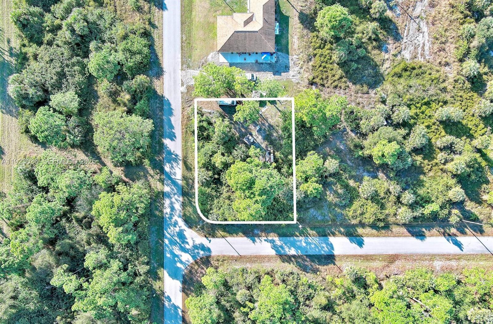 324 Leruth Ave Lehigh Acres, FL 33974