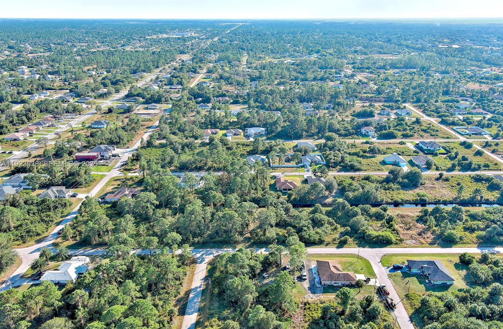 324 Leruth Ave Lehigh Acres, FL 33974