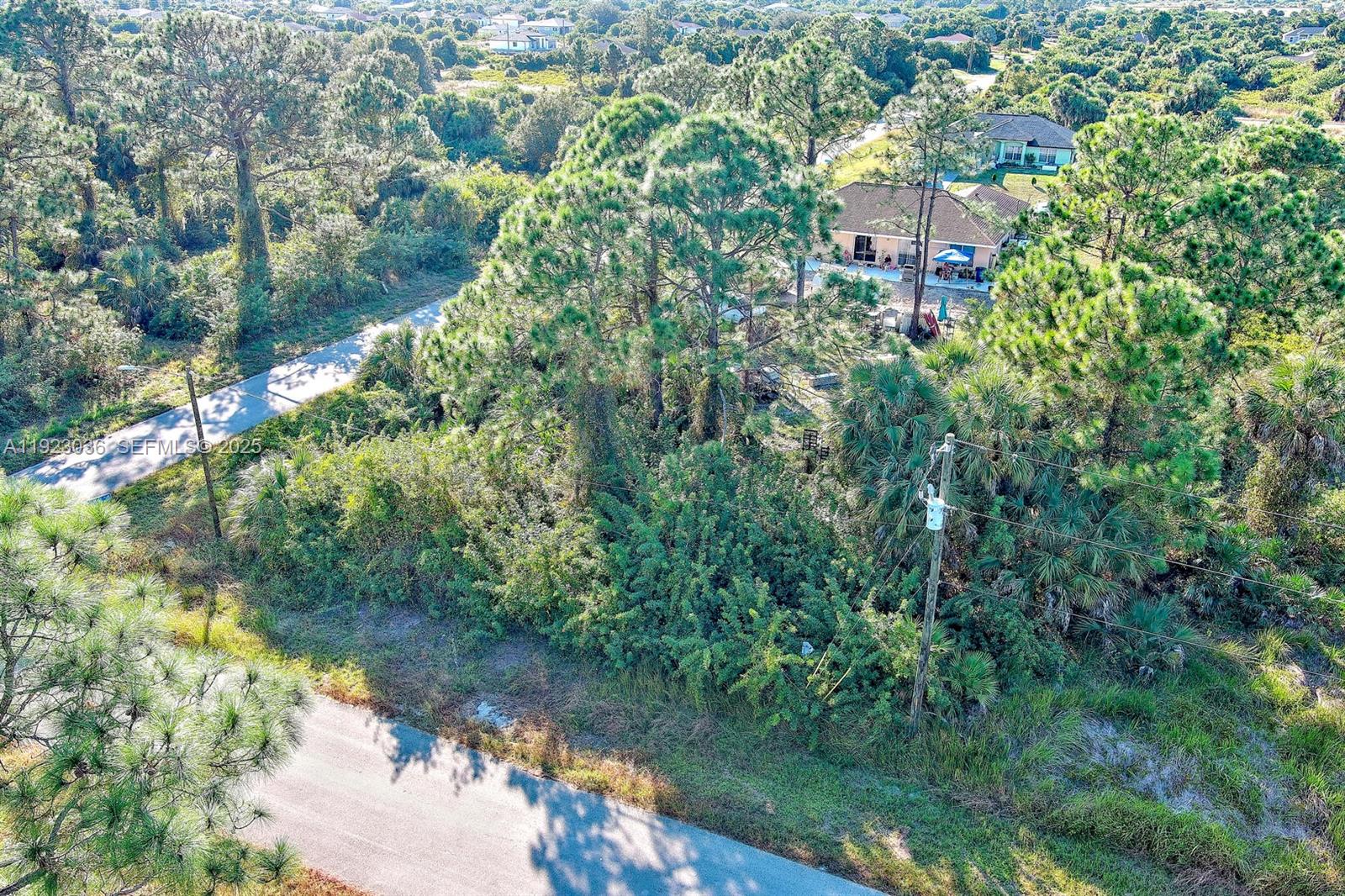 324 Leruth Ave Lehigh Acres, FL 33974