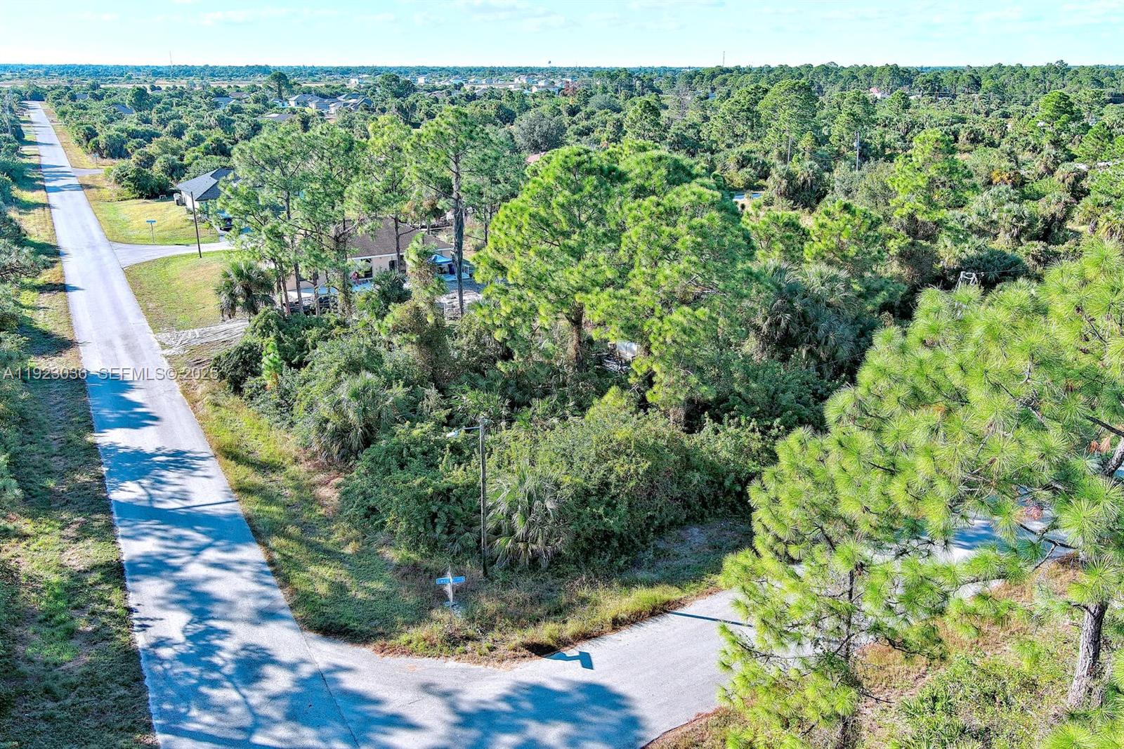 324 Leruth Ave Lehigh Acres, FL 33974