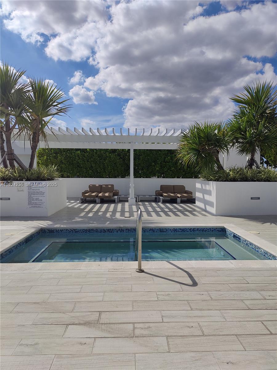 4250 Biscayne Blvd #514 Miami, FL 33137