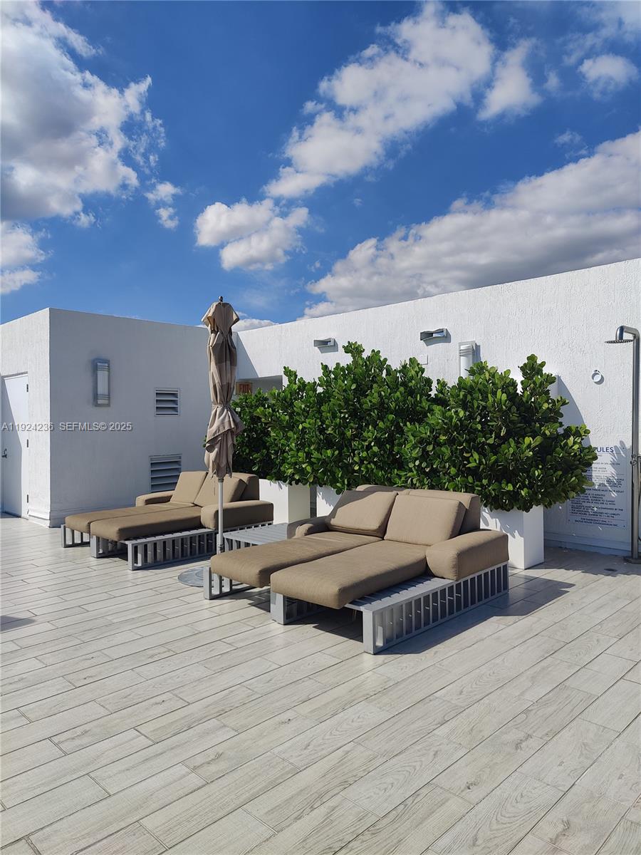 4250 Biscayne Blvd #514 Miami, FL 33137