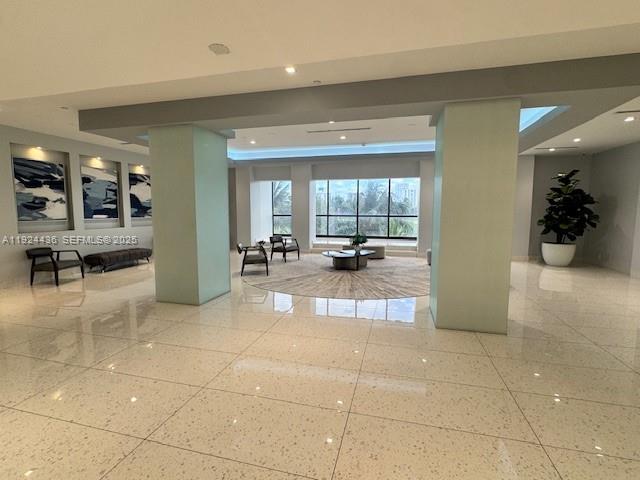 20335 W Country Clb Dr #2101 Aventura, FL 33180