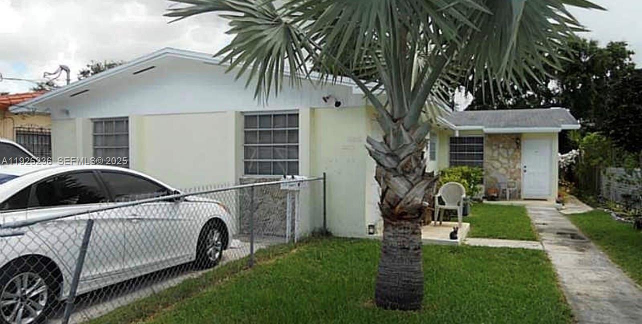 2275 SW 15th St Miami, FL 33145