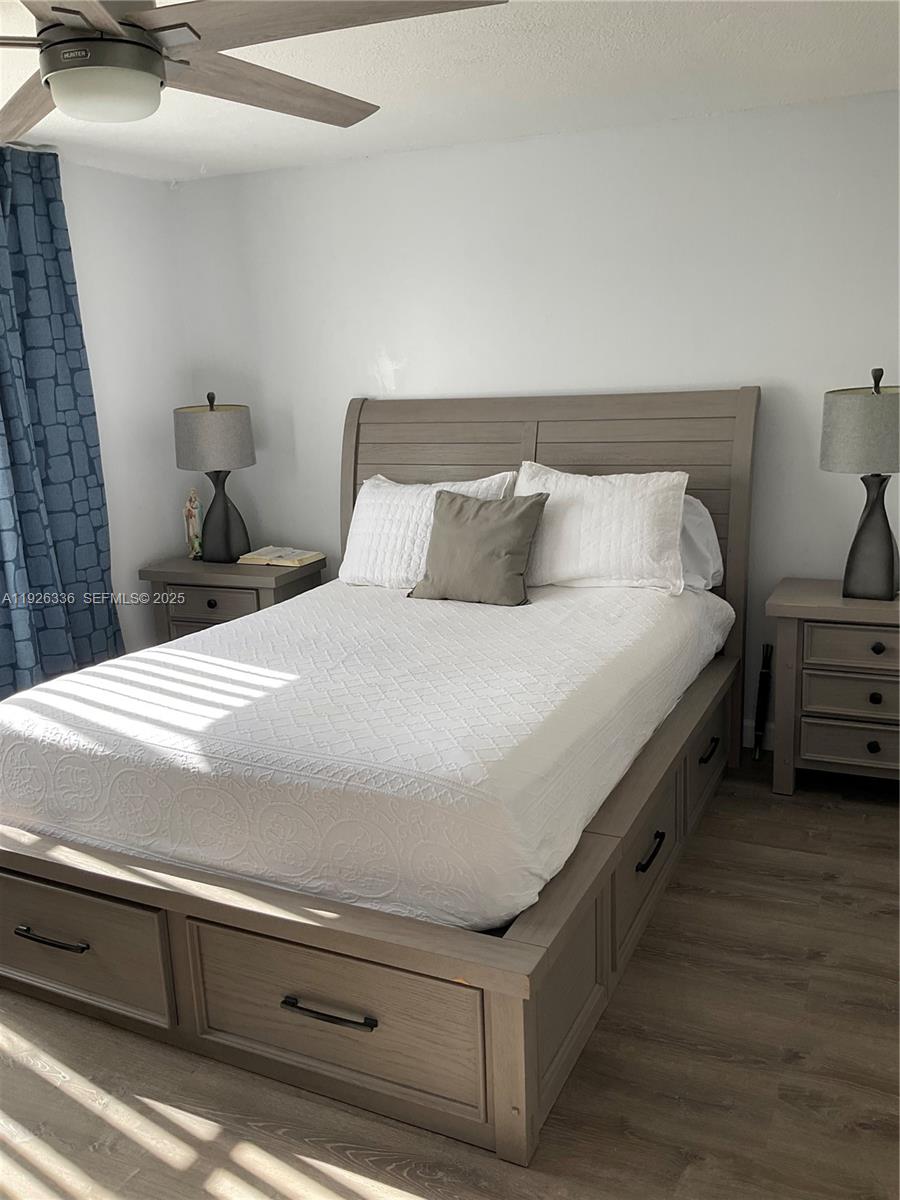 9201 Sunrise Lks Blvd #205 Sunrise, FL 33322