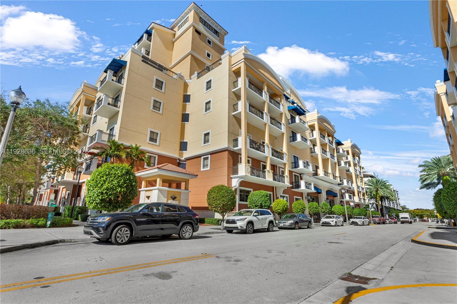 8395 SW 73rd Ave #105 Miami, FL 33143