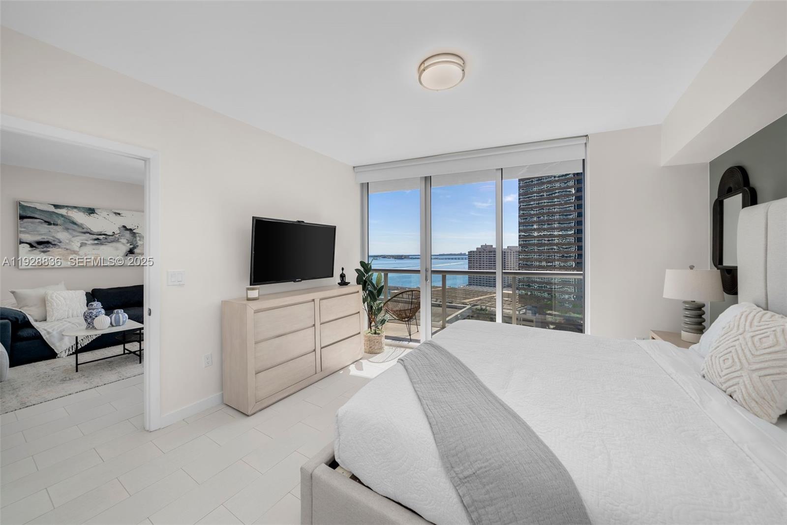 485 Brickell Ave #1709 Miami, FL 33131
