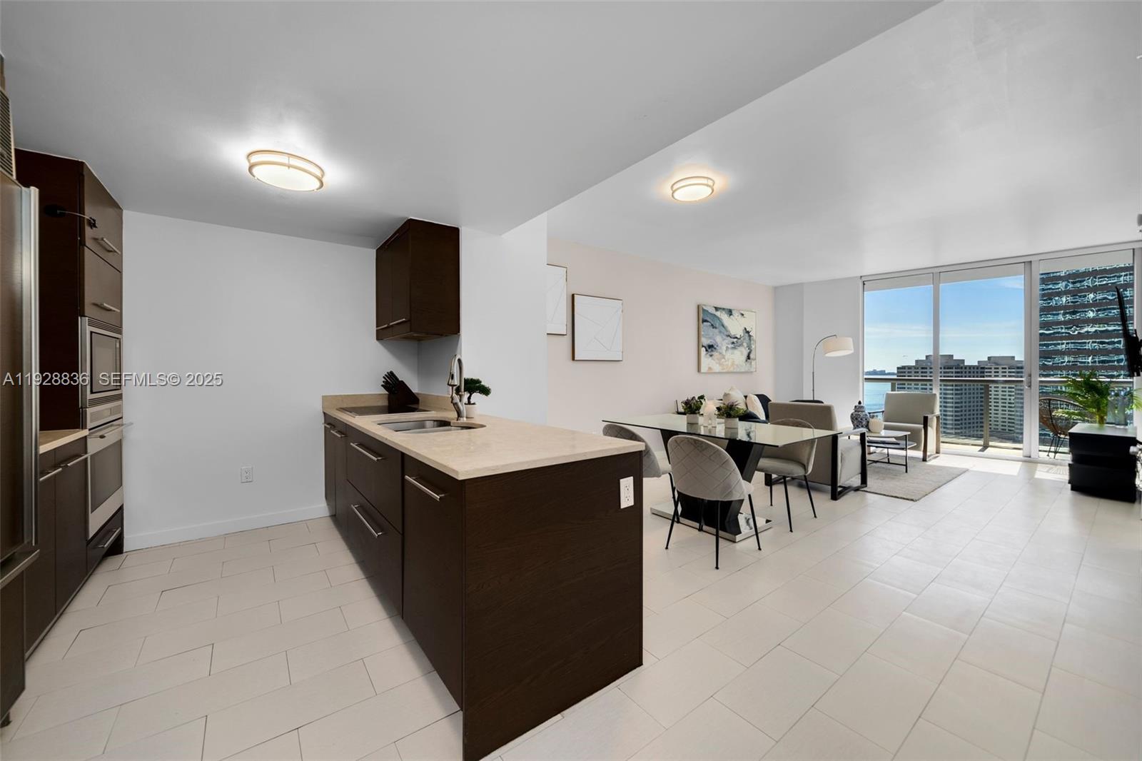 485 Brickell Ave #1709 Miami, FL 33131