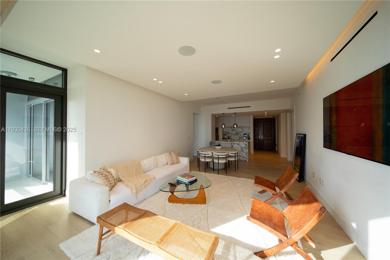 image Four Seasons Residences Miami3