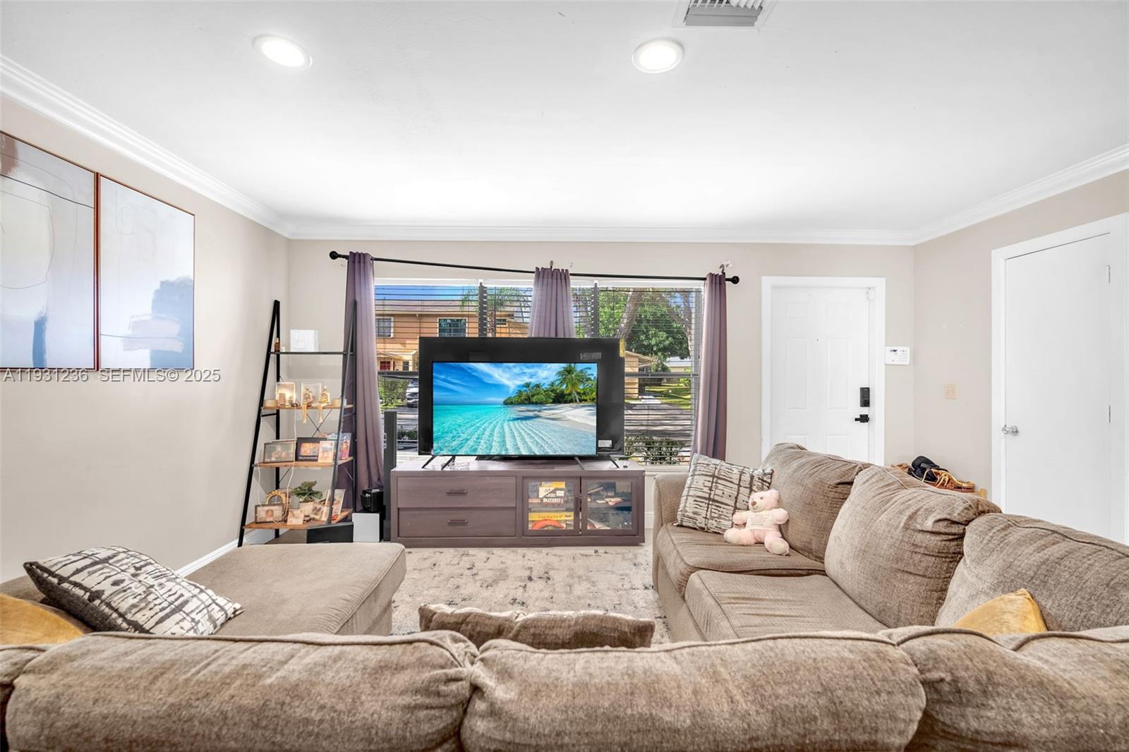 3370 N Beau Rivage Dr #3N Pompano Beach, FL 33064