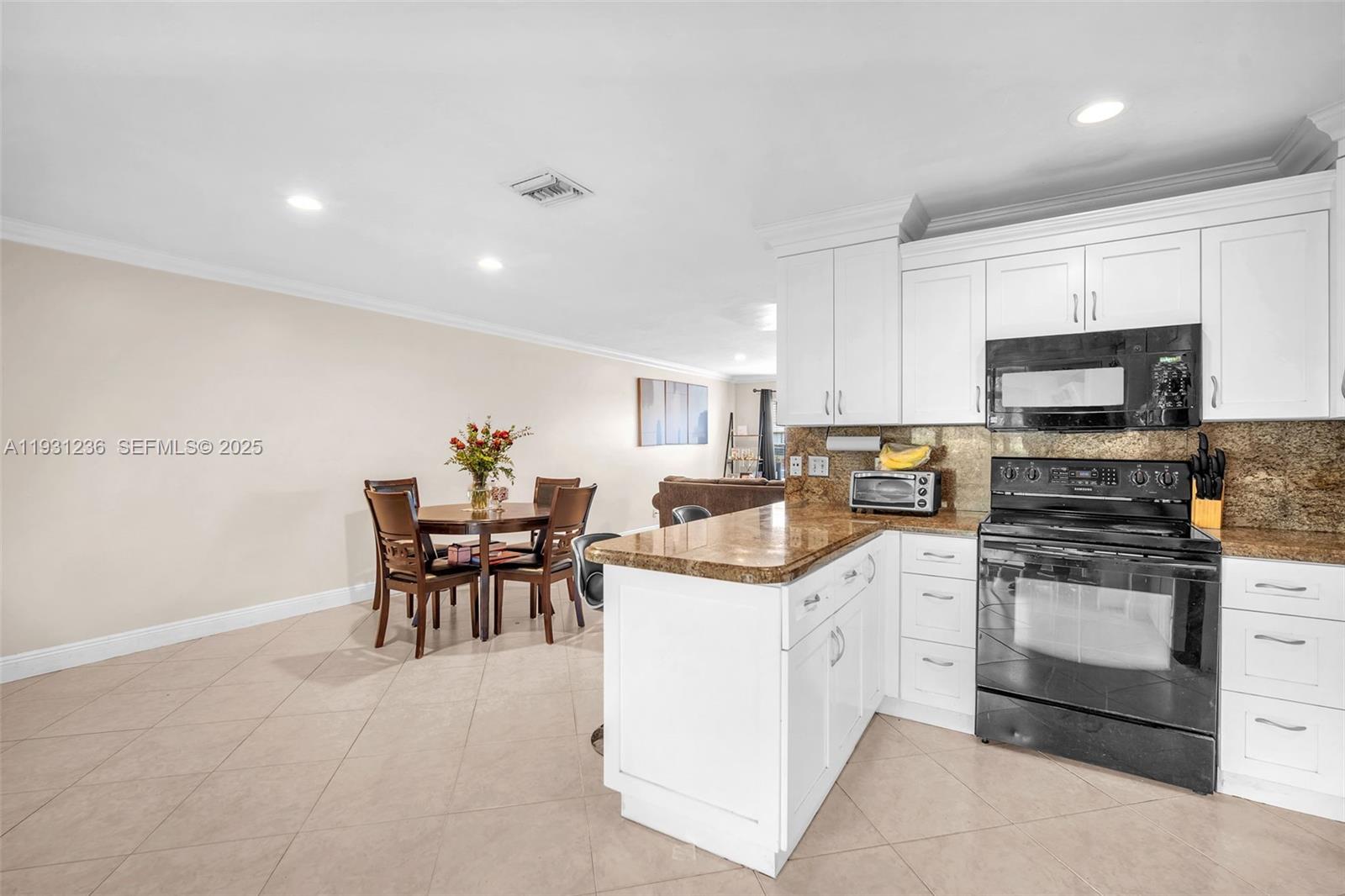 3370 N Beau Rivage Dr #3N Pompano Beach, FL 33064