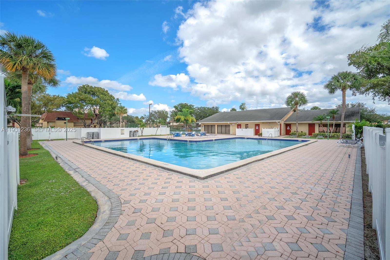 3370 N Beau Rivage Dr #3N Pompano Beach, FL 33064