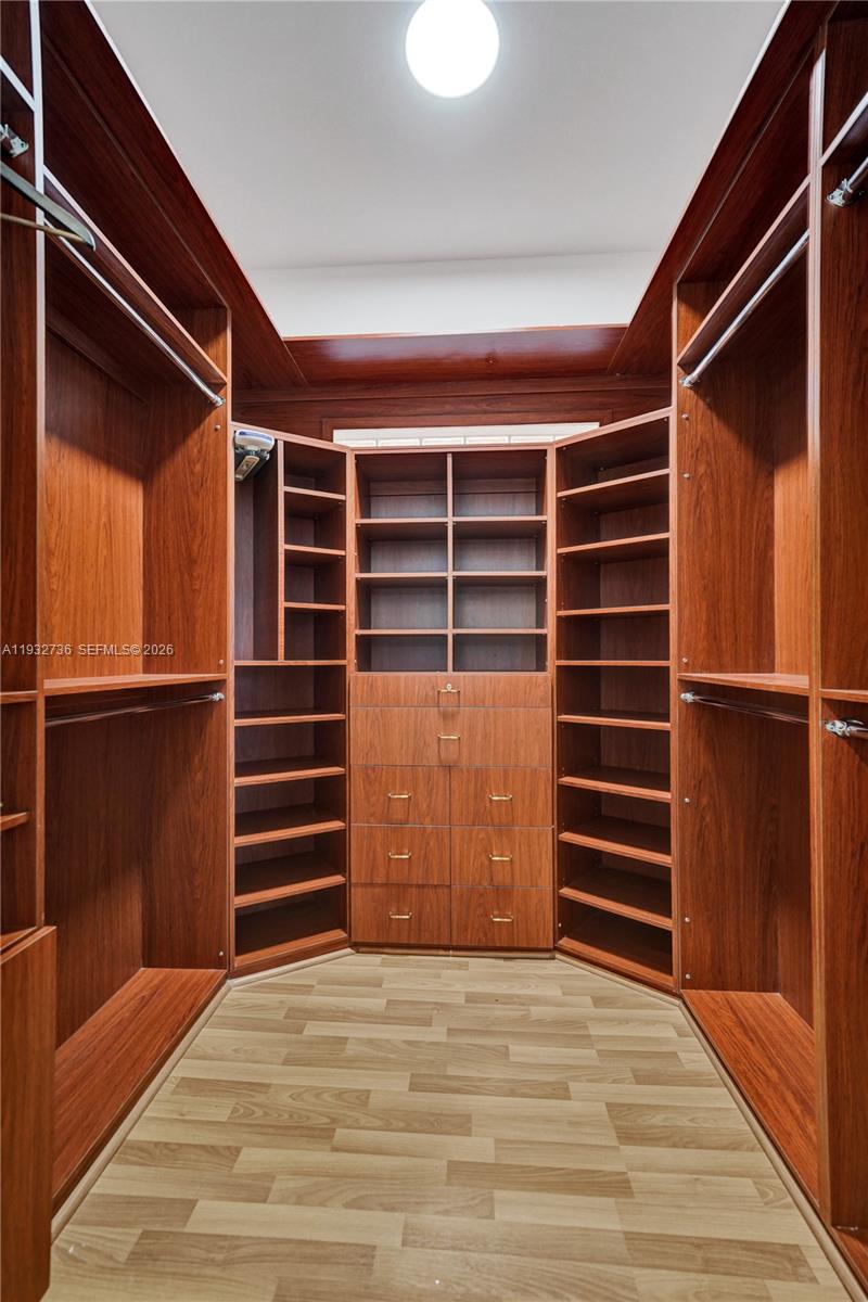 3855 Windmill Lk Rd Weston, FL 33332