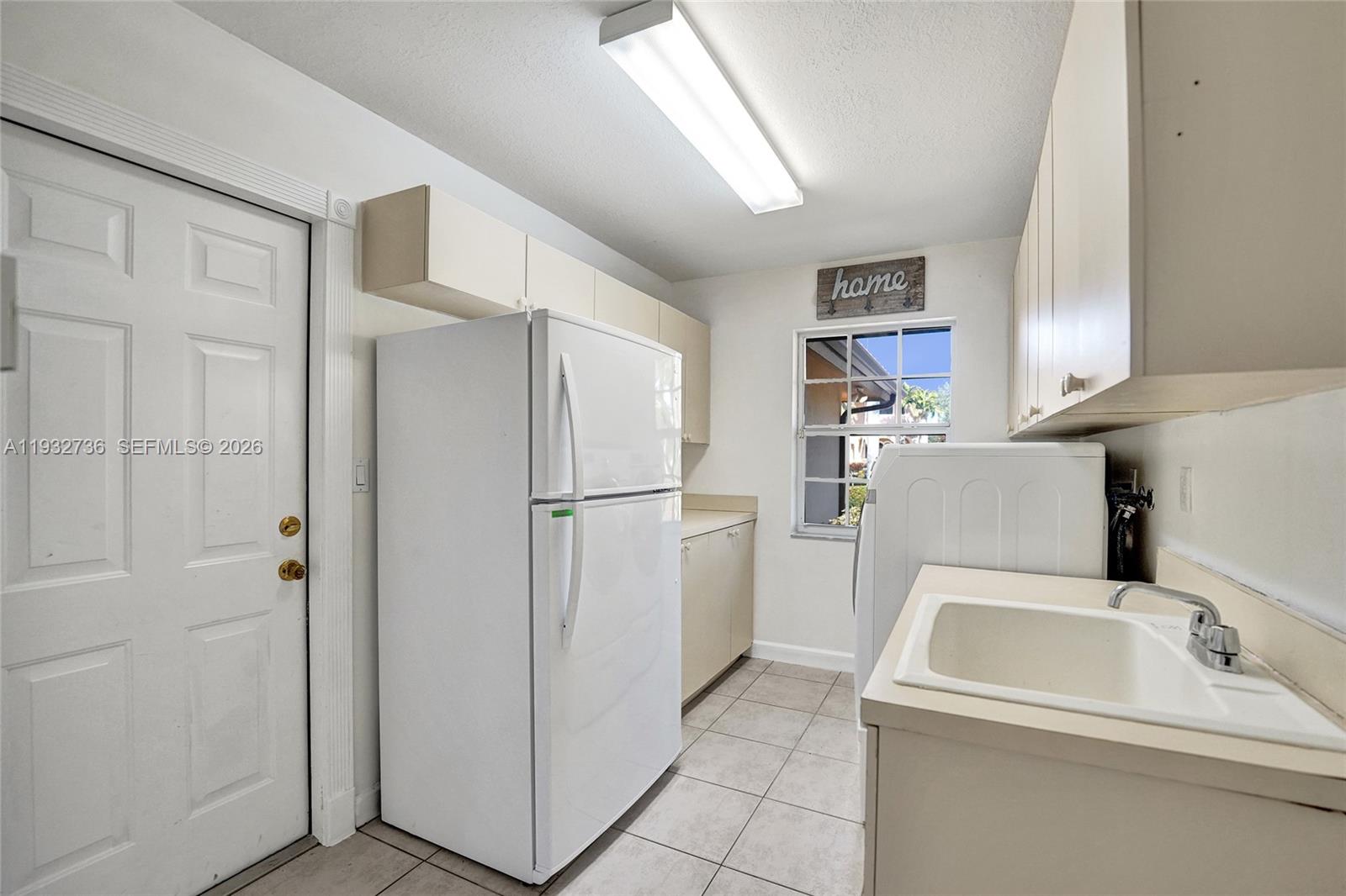 3855 Windmill Lk Rd Weston, FL 33332