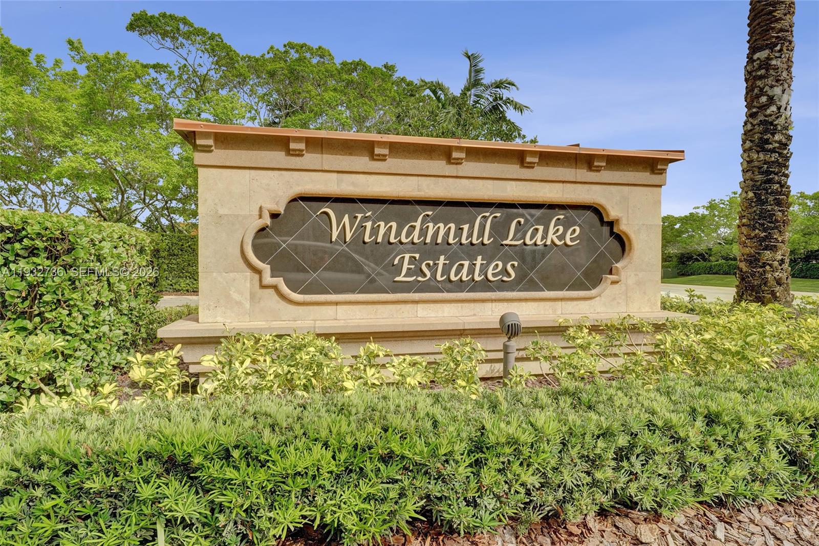 3855 Windmill Lk Rd Weston, FL 33332