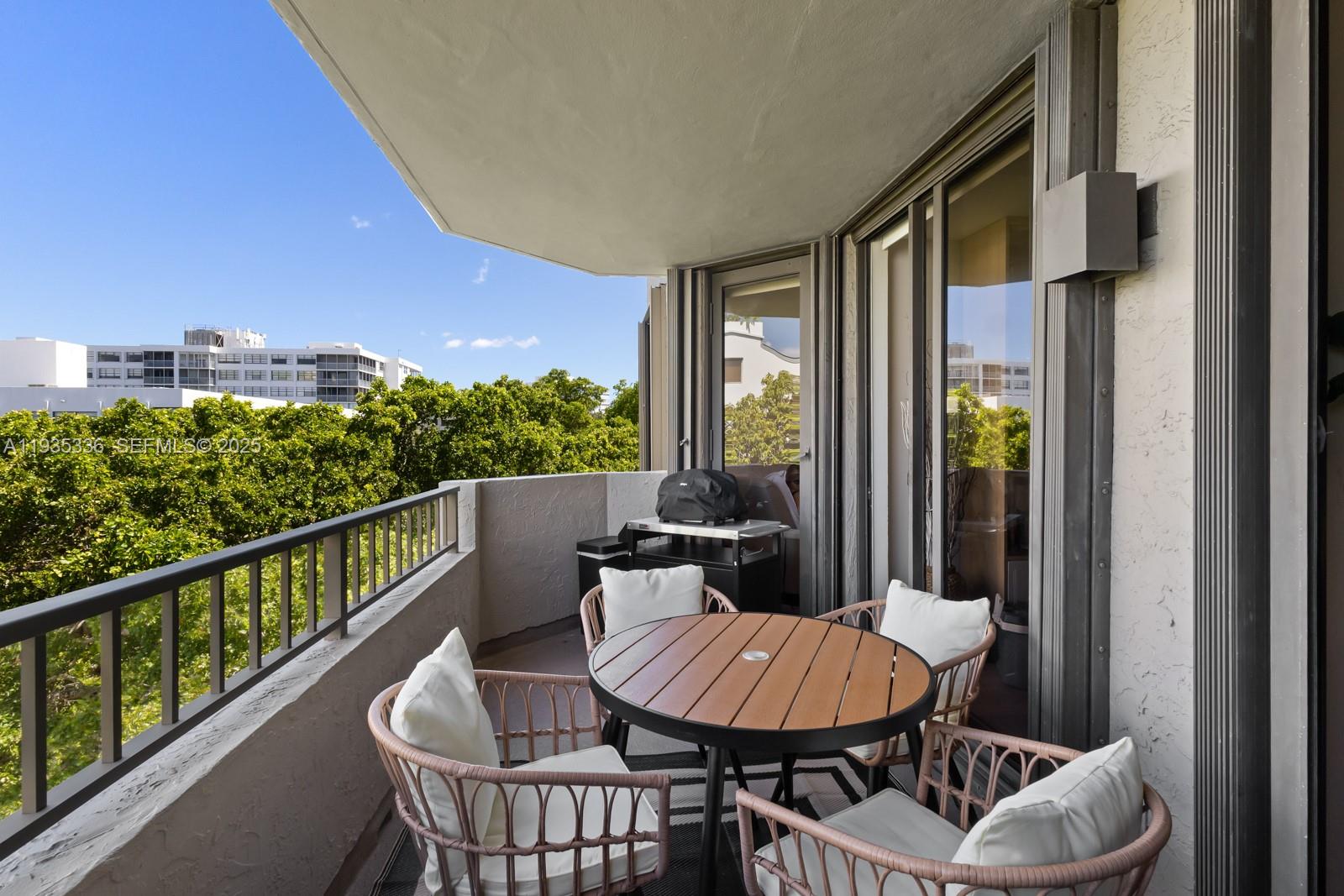 image Botanica at Key Colony21