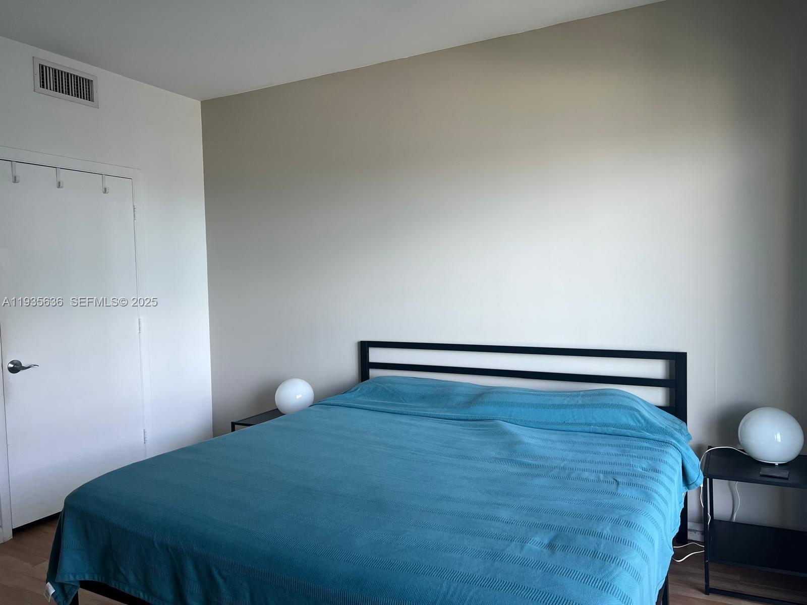 image Vizcayne North Condo13