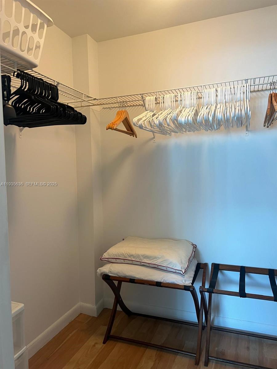 image Vizcayne North Condo17