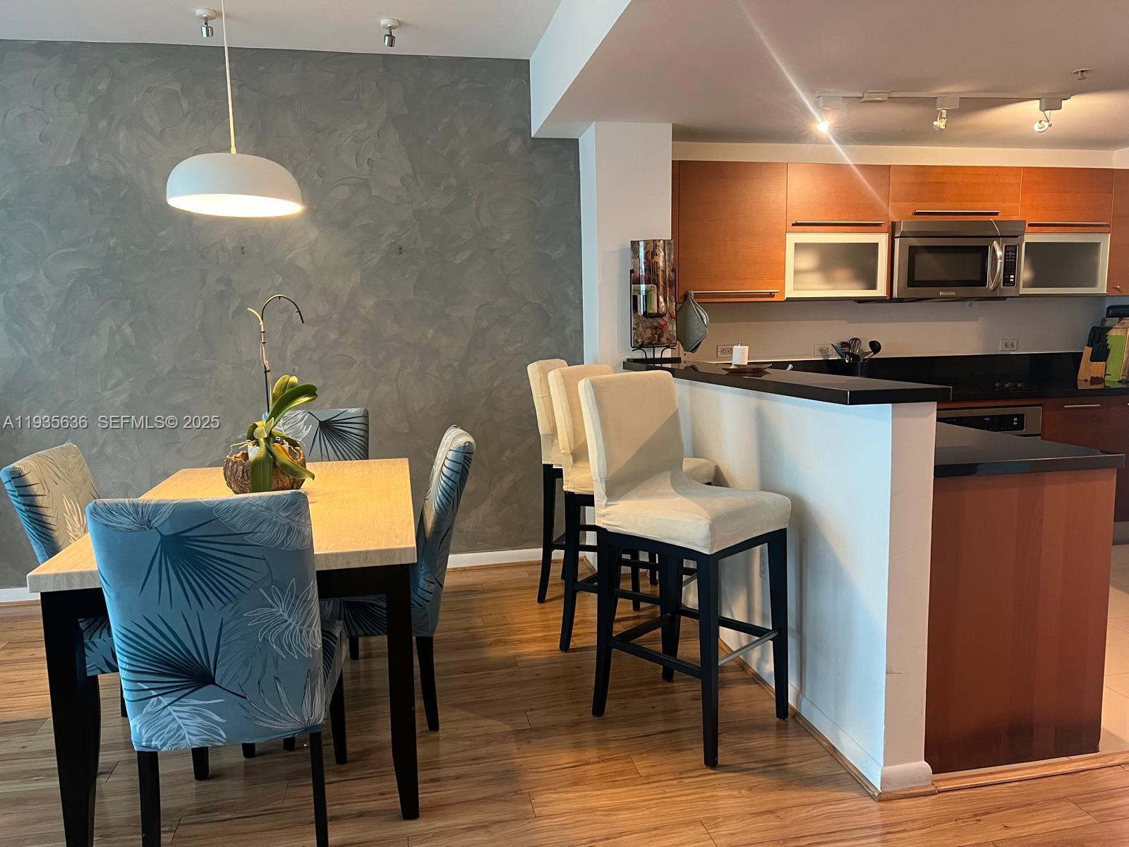 image Vizcayne North Condo21