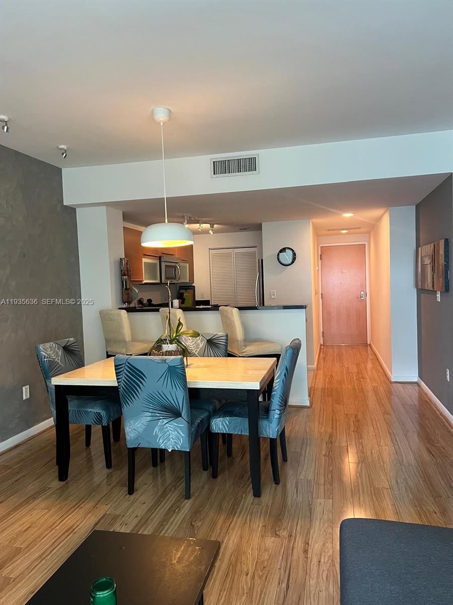 image Vizcayne North Condo7