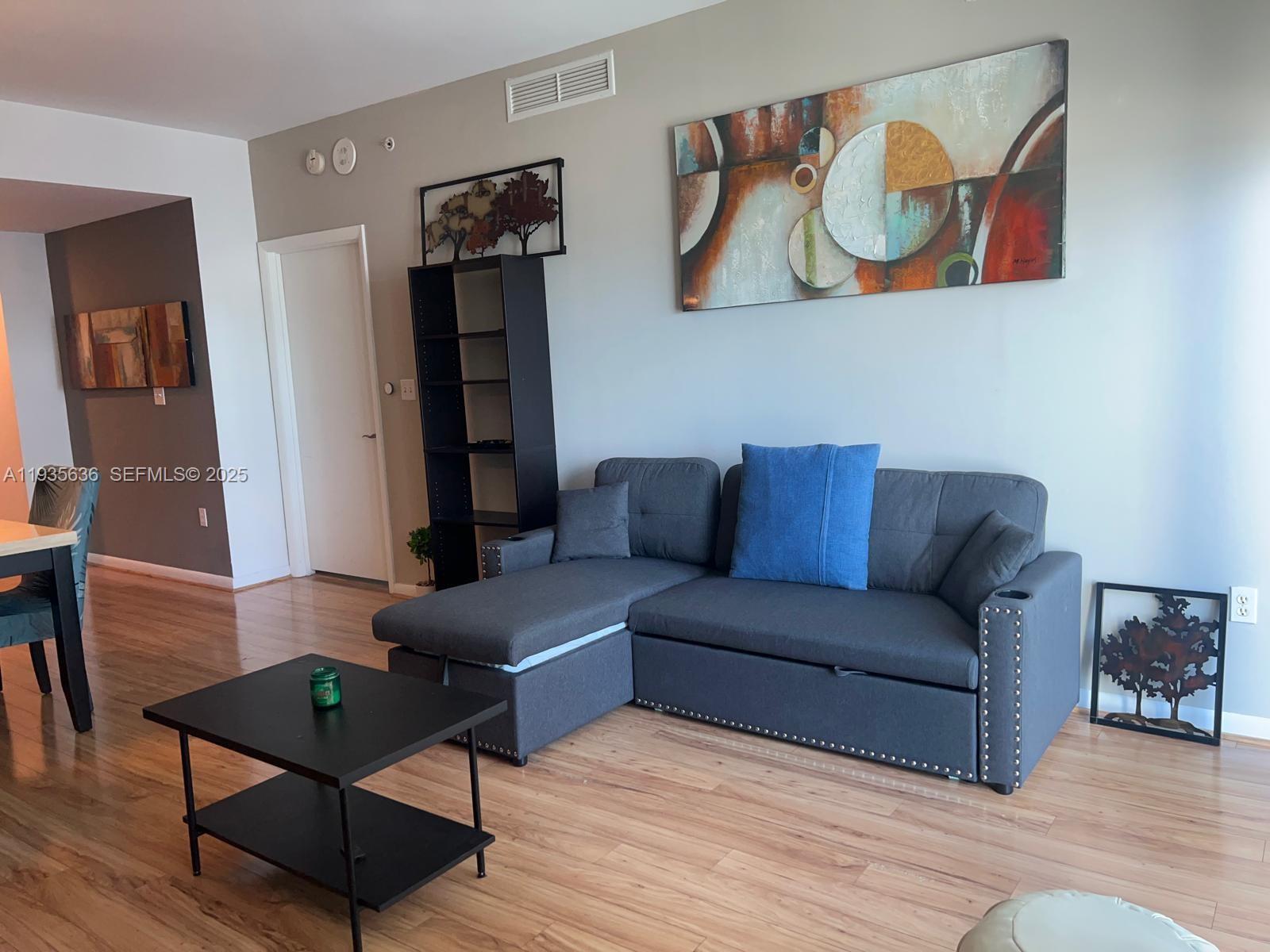 image Vizcayne North Condo8