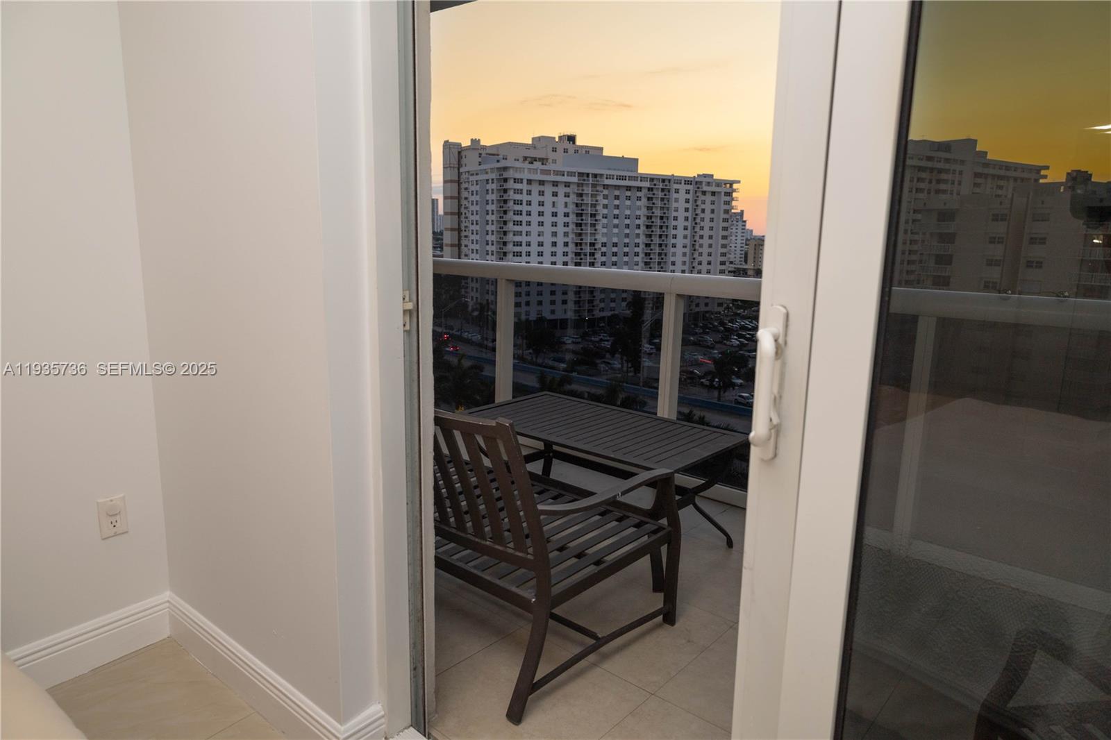 1800 S Ocean Dr #908 Hallandale Beach, FL 33009