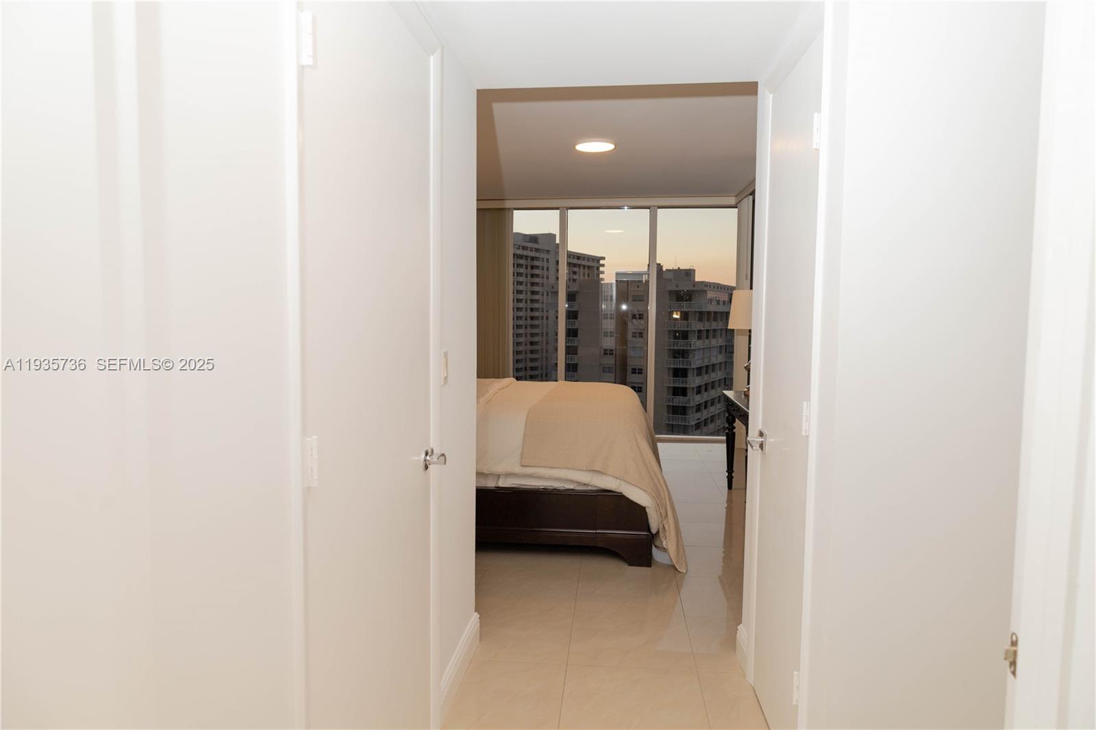 1800 S Ocean Dr #908 Hallandale Beach, FL 33009