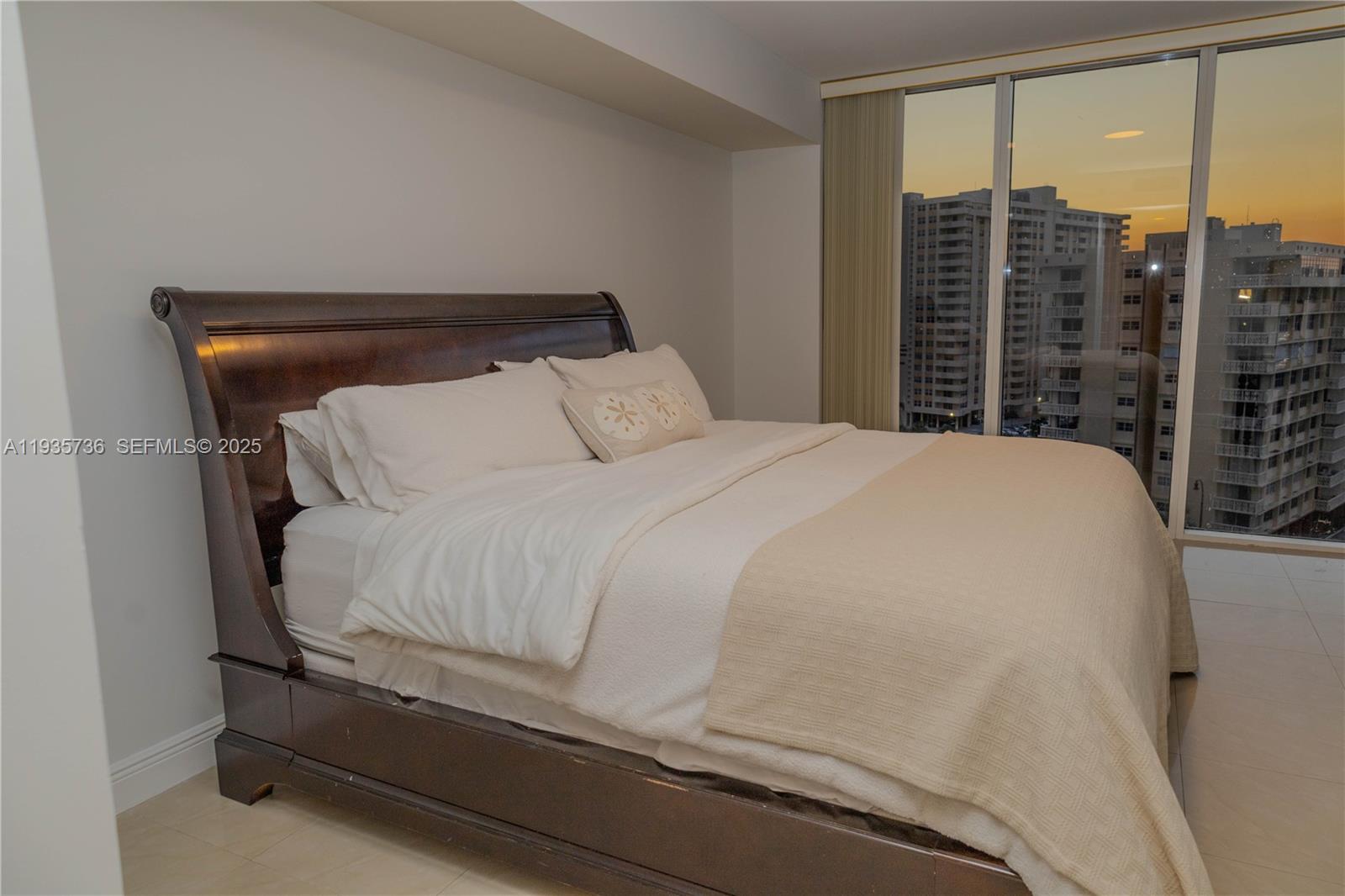 1800 S Ocean Dr #908 Hallandale Beach, FL 33009