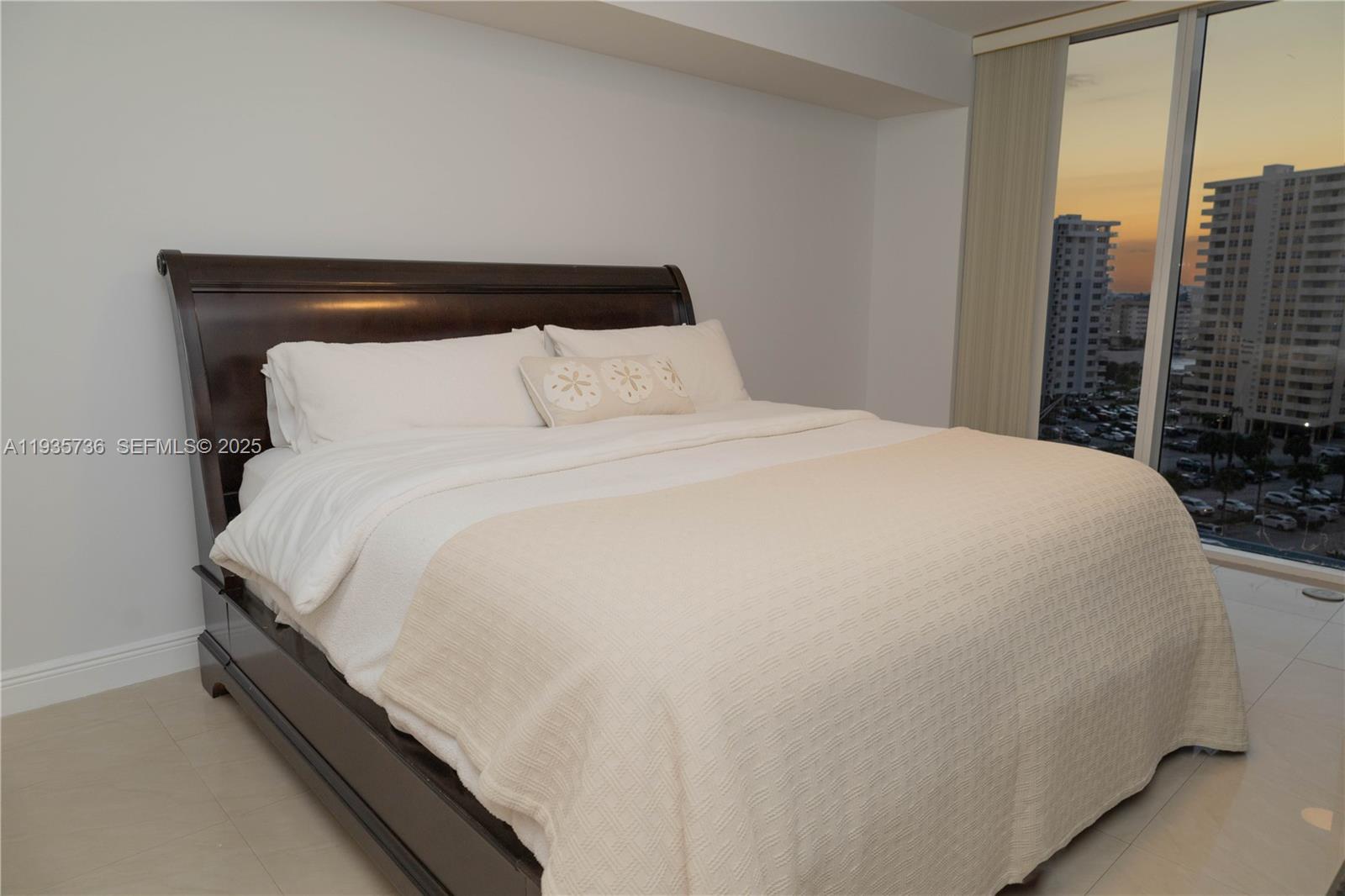 1800 S Ocean Dr #908 Hallandale Beach, FL 33009