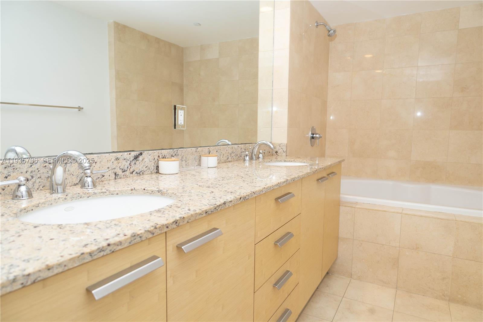 1800 S Ocean Dr #908 Hallandale Beach, FL 33009