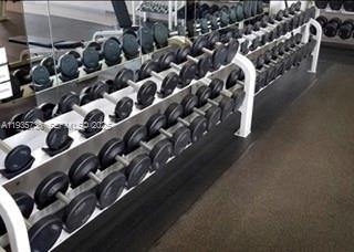 1800 S Ocean Dr #908 Hallandale Beach, FL 33009