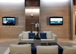 1800 S Ocean Dr #908 Hallandale Beach, FL 33009