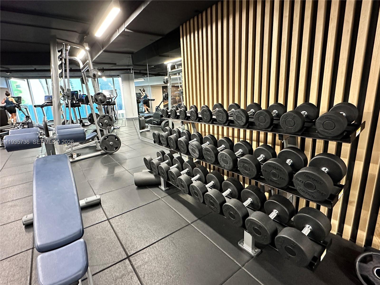 1800 S Ocean Dr #908 Hallandale Beach, FL 33009