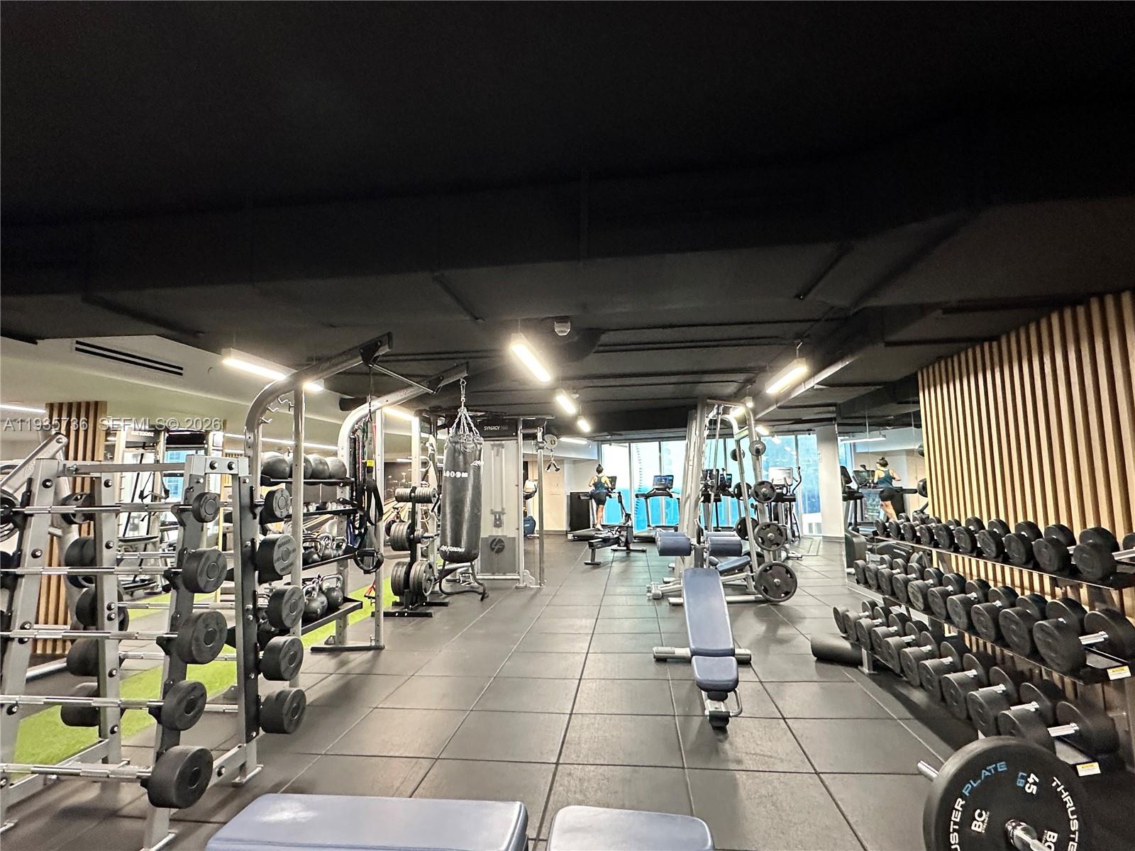 1800 S Ocean Dr #908 Hallandale Beach, FL 33009