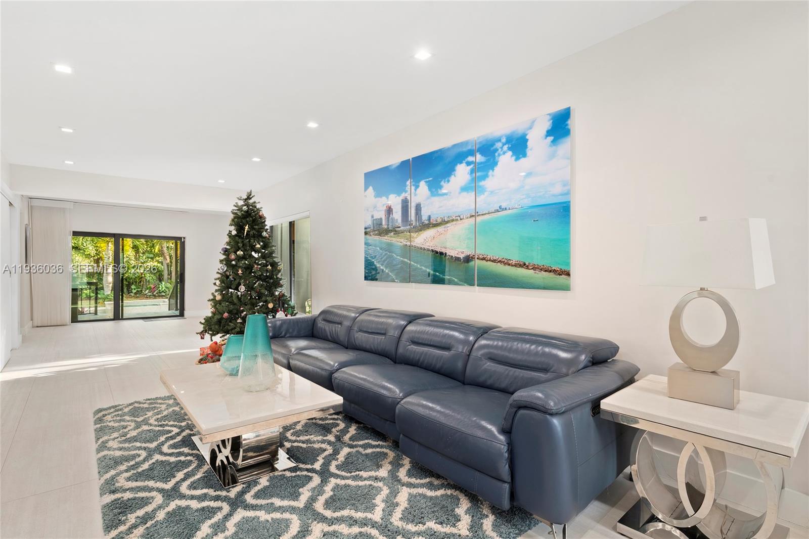 3141 N Bay Rd Miami Beach, FL 33140