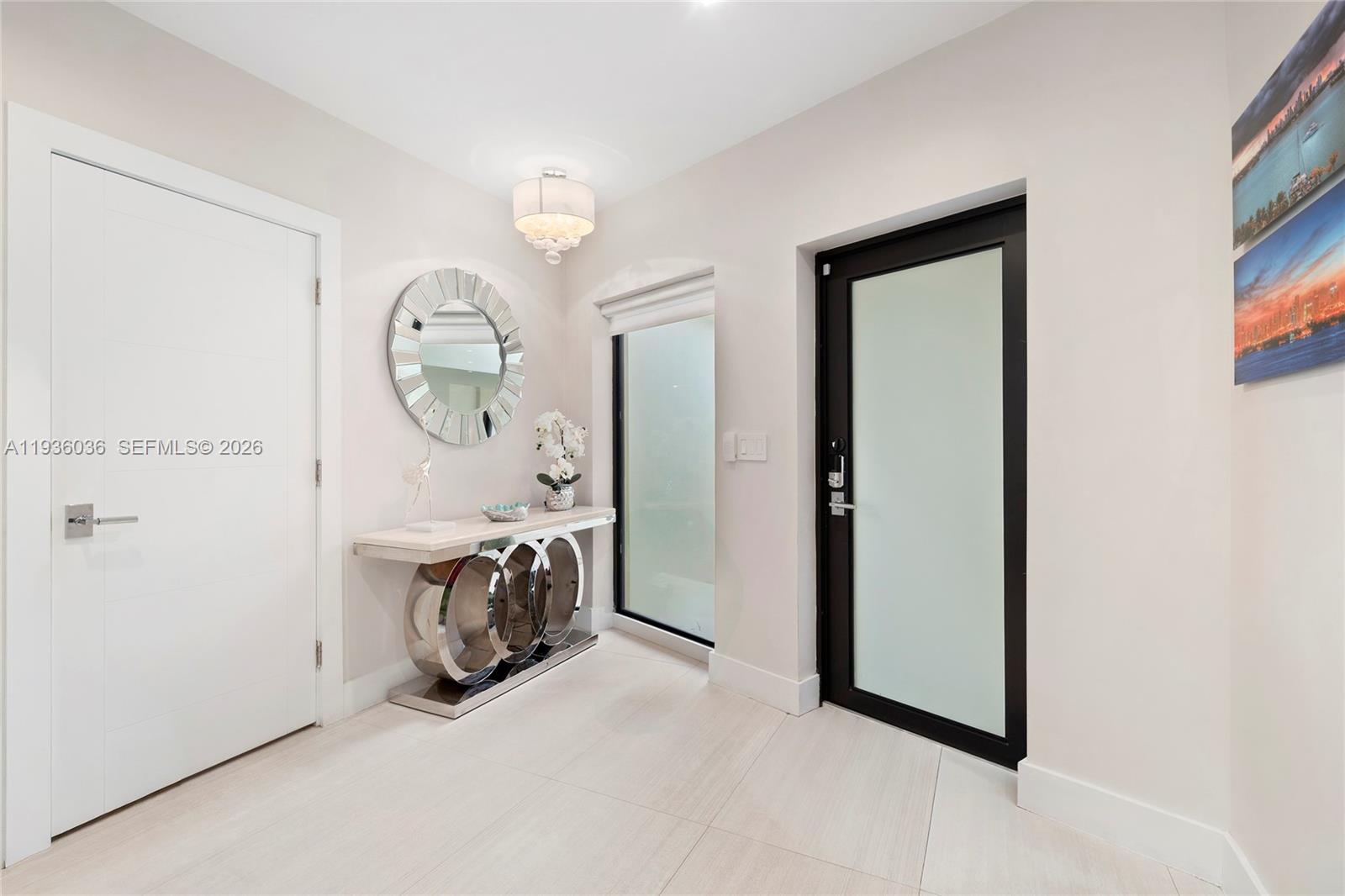 3141 N Bay Rd Miami Beach, FL 33140