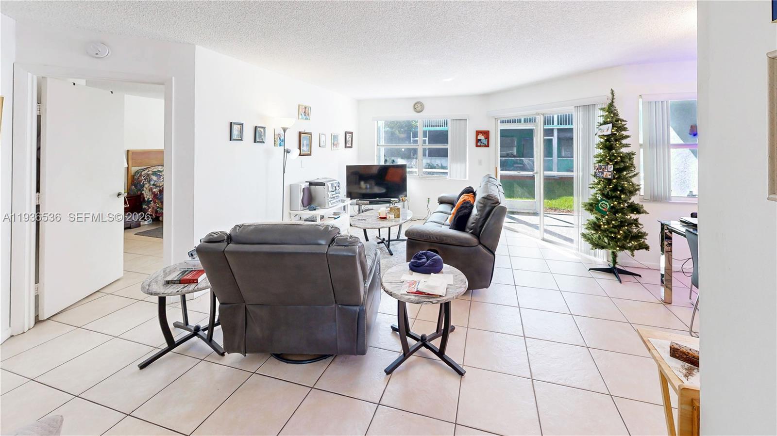 2657 SE 19th Ct #103-E Homestead, FL 33035