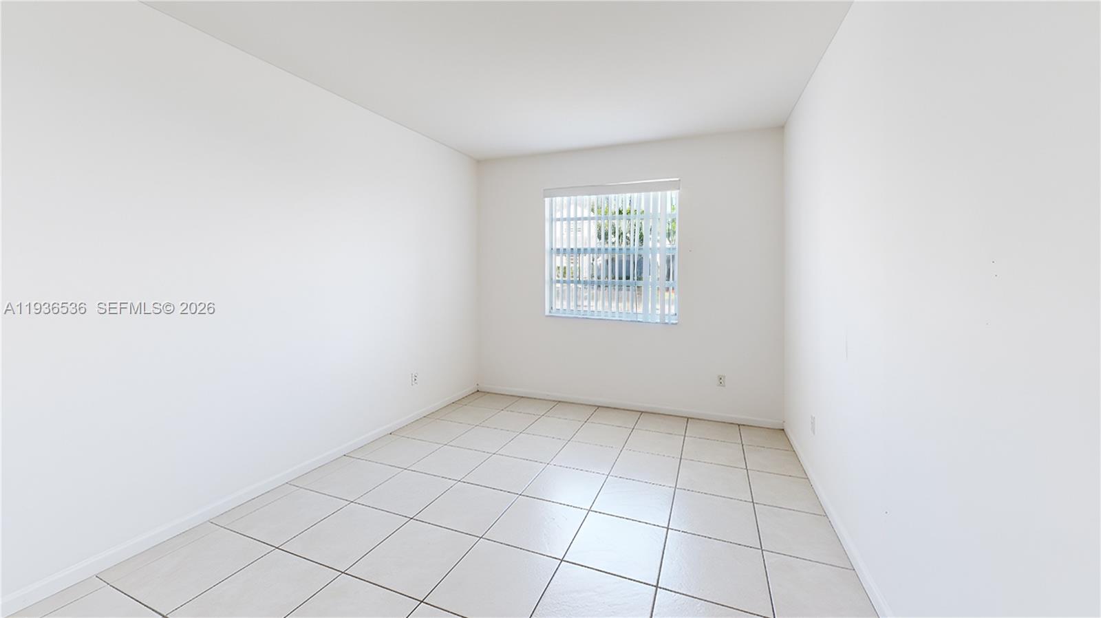 2657 SE 19th Ct #103-E Homestead, FL 33035