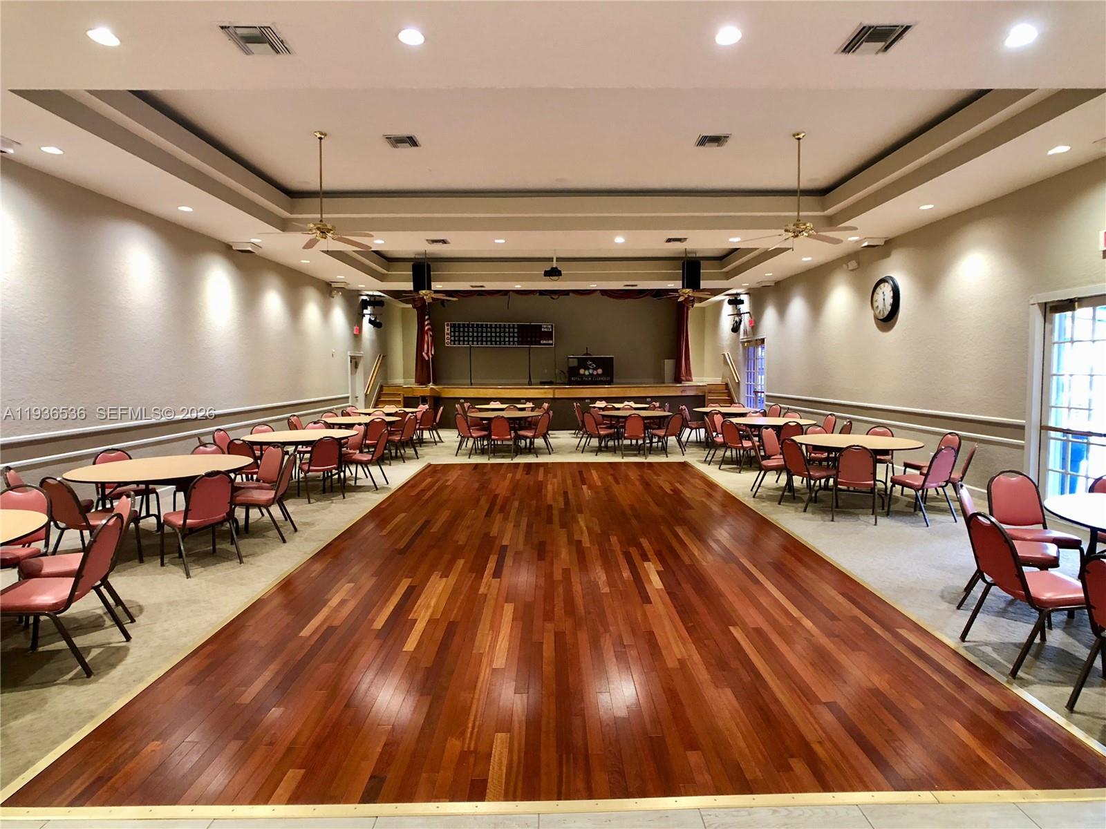 2657 SE 19th Ct #103-E Homestead, FL 33035