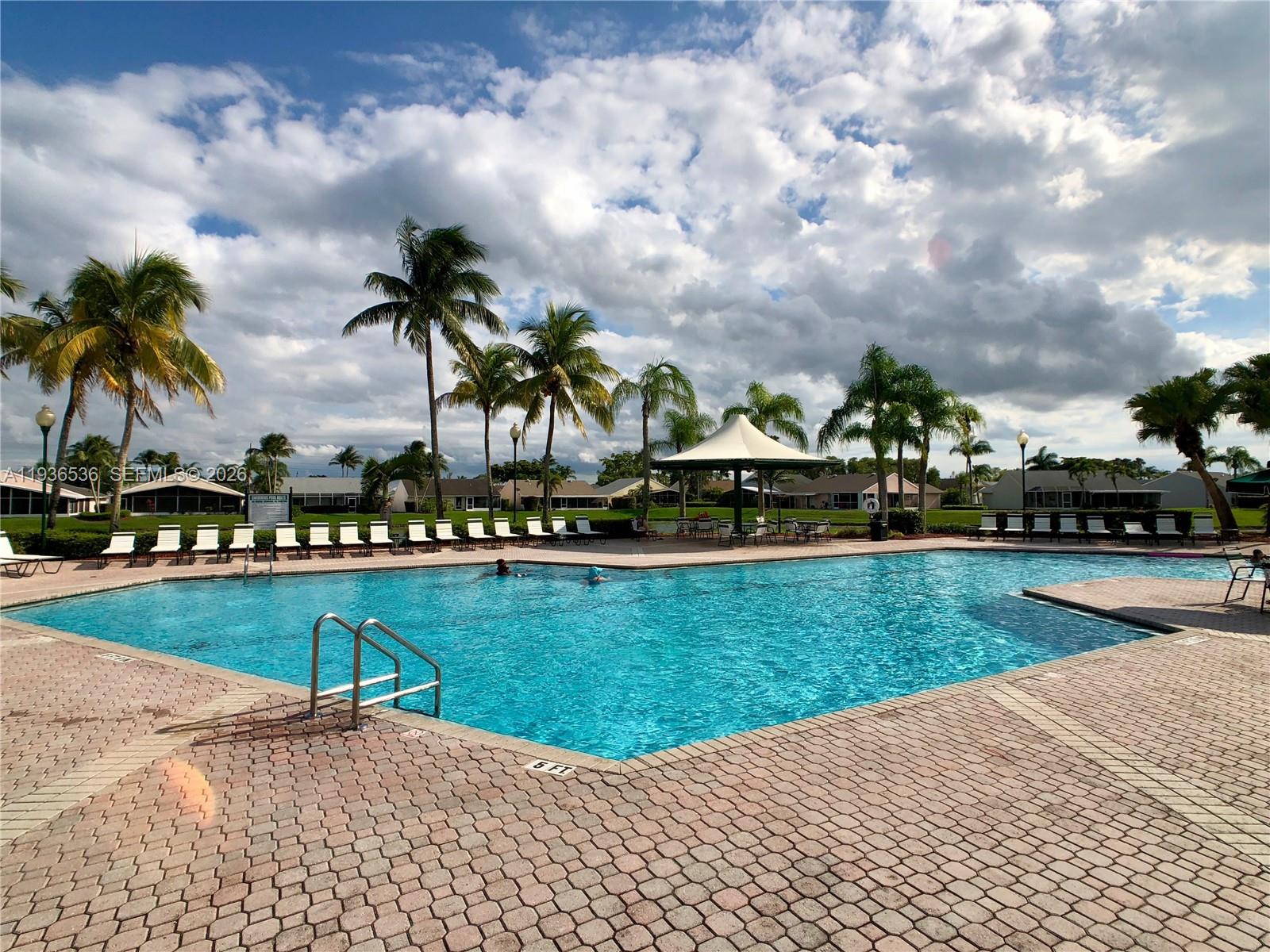 2657 SE 19th Ct #103-E Homestead, FL 33035