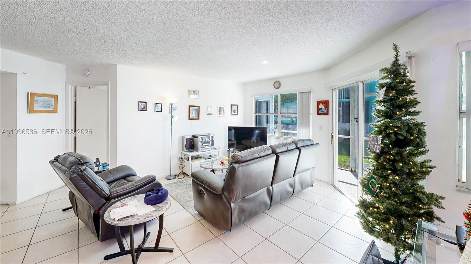 2657 SE 19th Ct #103-E Homestead, FL 33035