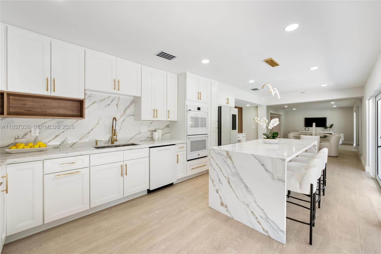 13000 SW 69th Ct Pinecrest, FL 33156