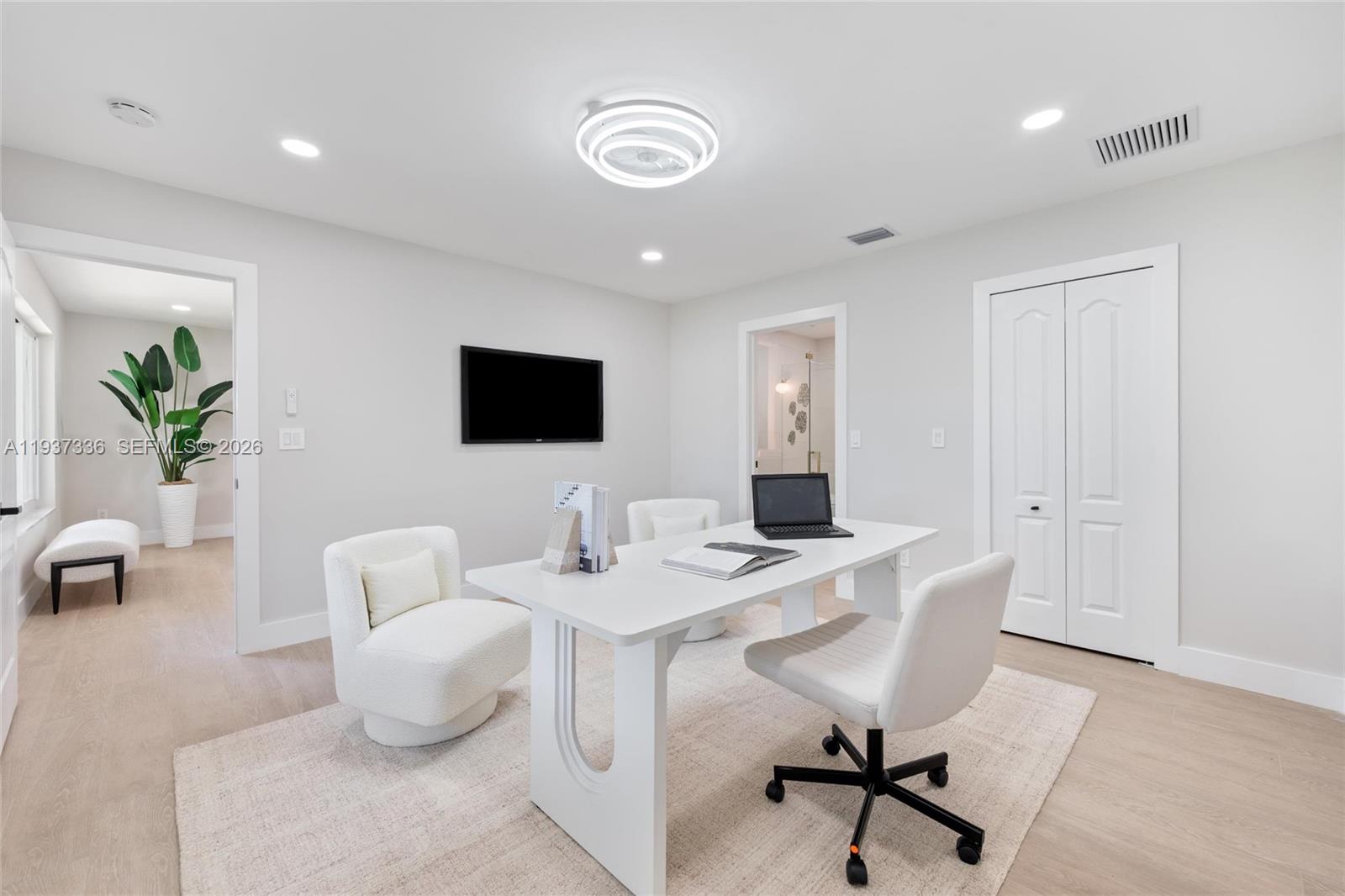 13000 SW 69th Ct Pinecrest, FL 33156