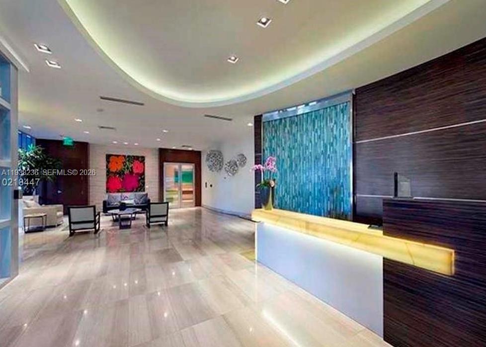 image The Waverly at South Beach12