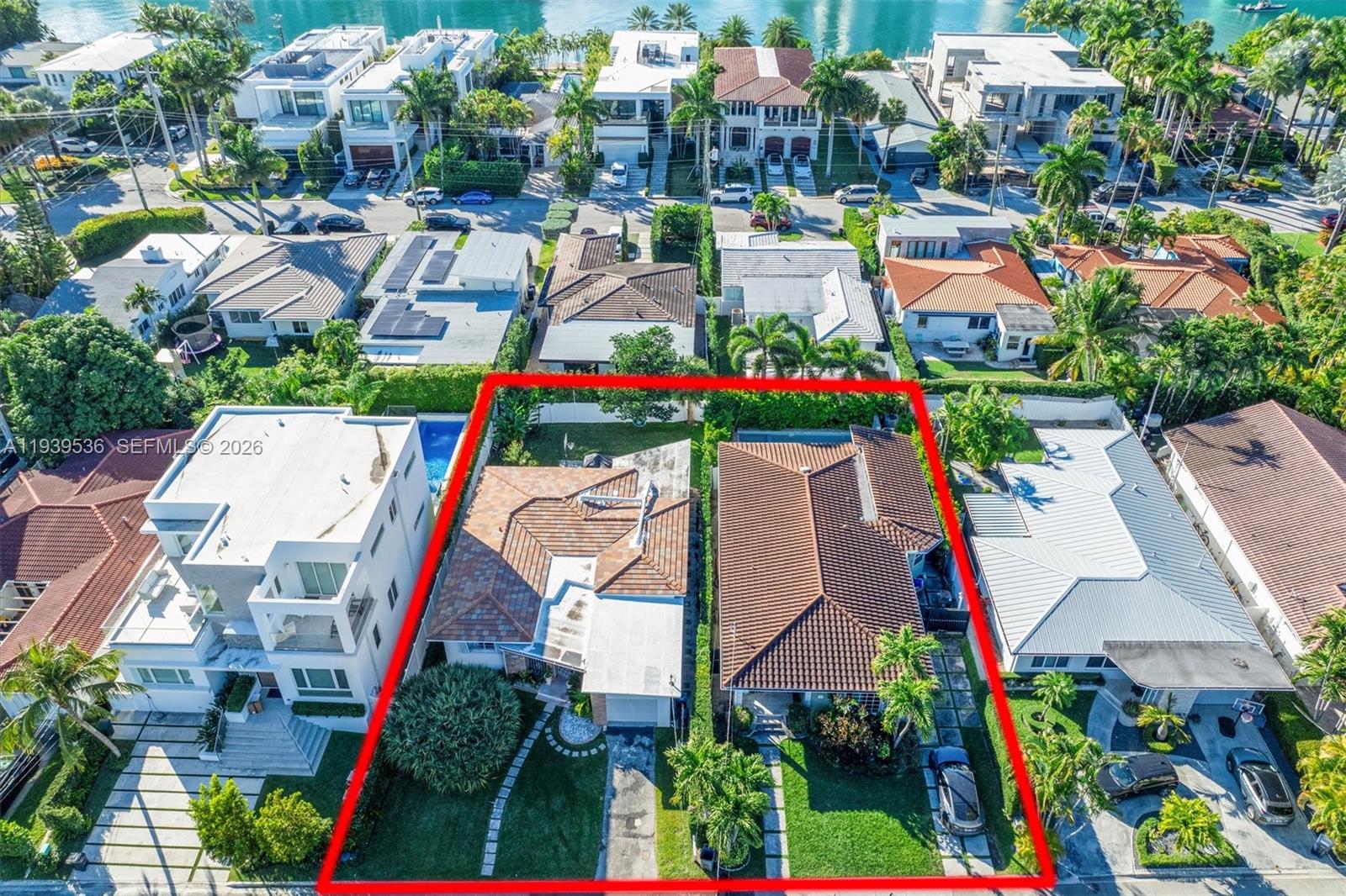 9424 - 9432 Carlyle Ave