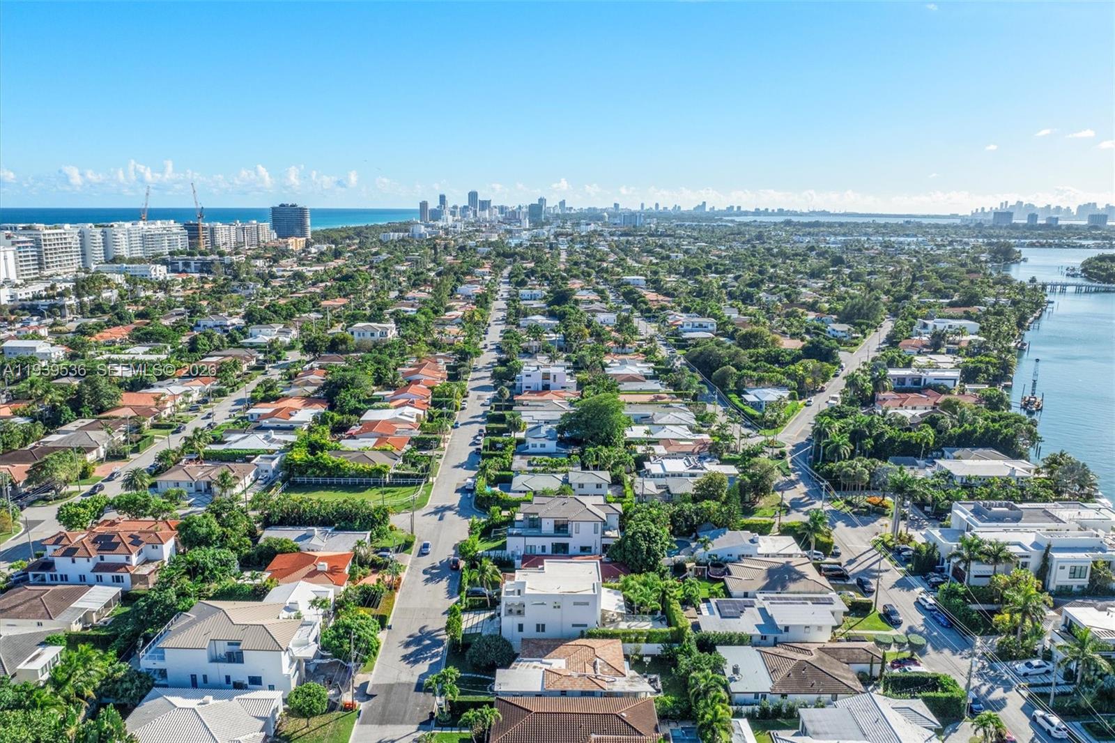 9424 - 9432 Carlyle Ave Surfside, FL 33154