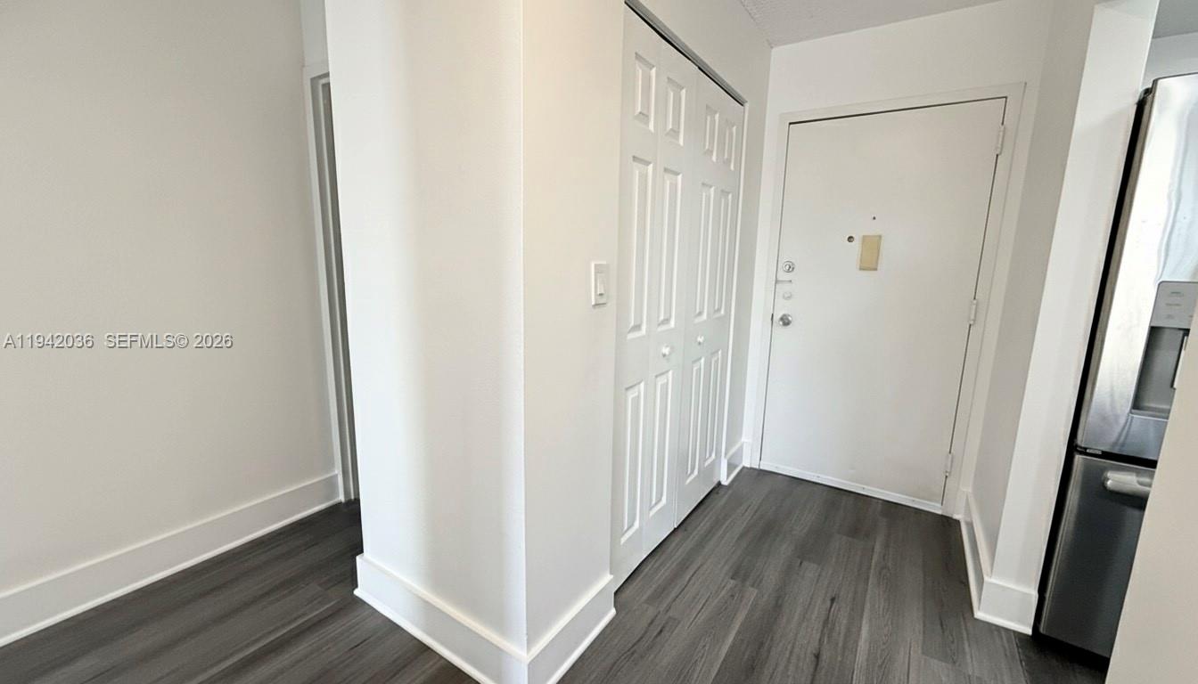 16950 W Dixie Hwy #330 North Miami Beach, FL 33160