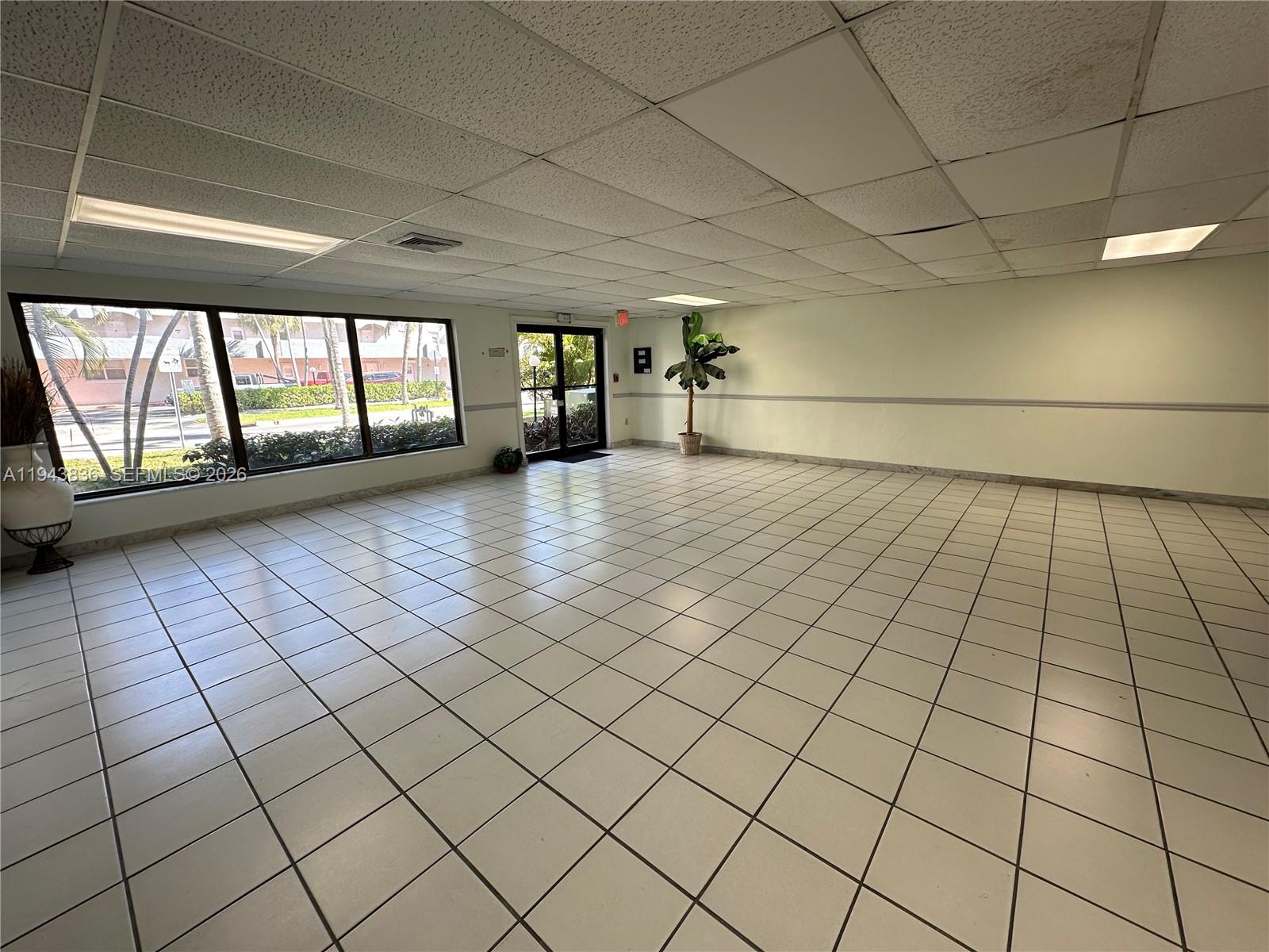 3582 NE 171st St #301 North Miami Beach, FL 33160