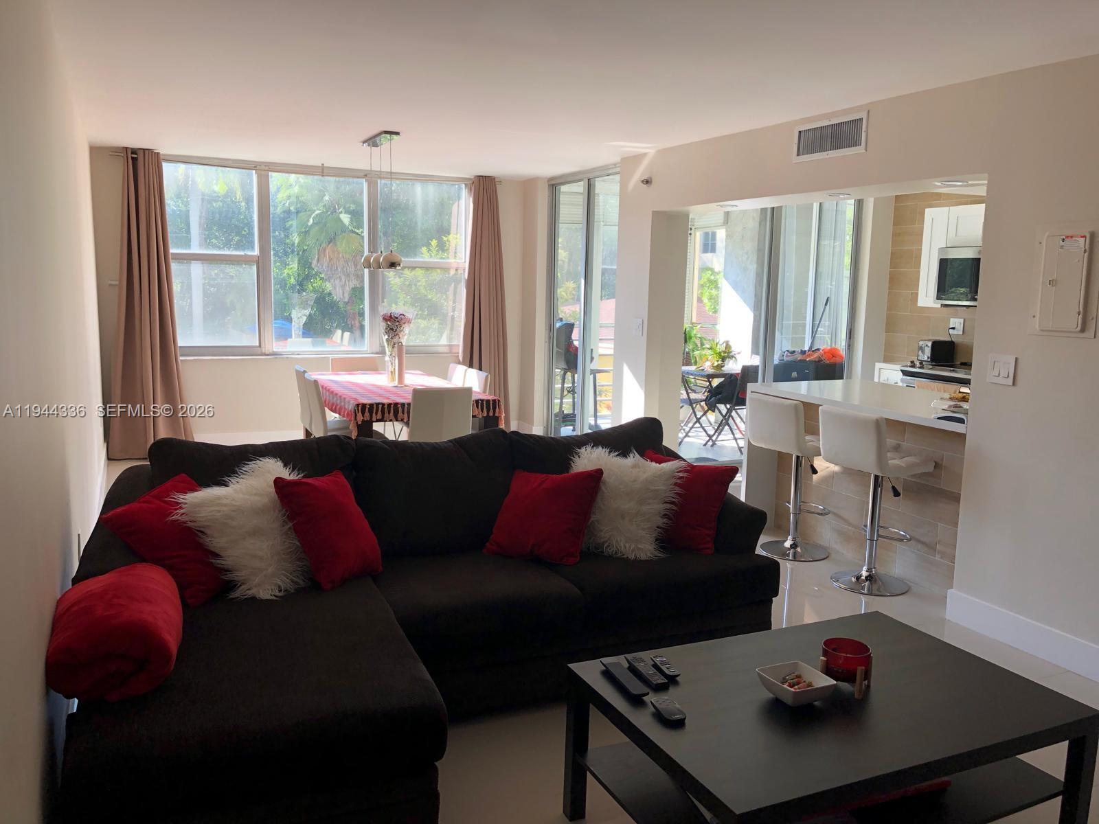 17890 W Dixie Hwy #210 North Miami Beach, FL 33160