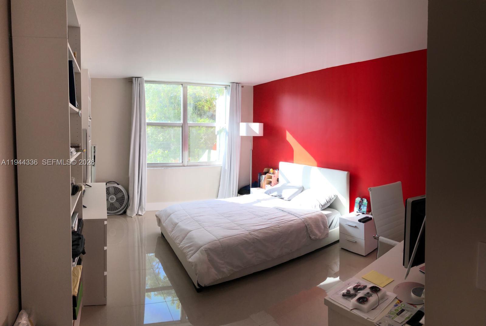 17890 W Dixie Hwy #210 North Miami Beach, FL 33160